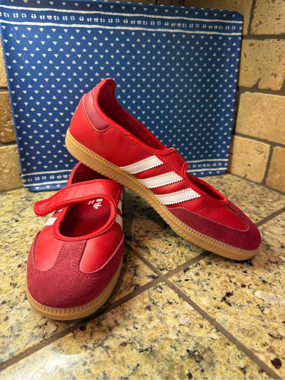 Red Classic Women’s Mary Jane Sambas Adidas’s - Picture 8 of 9